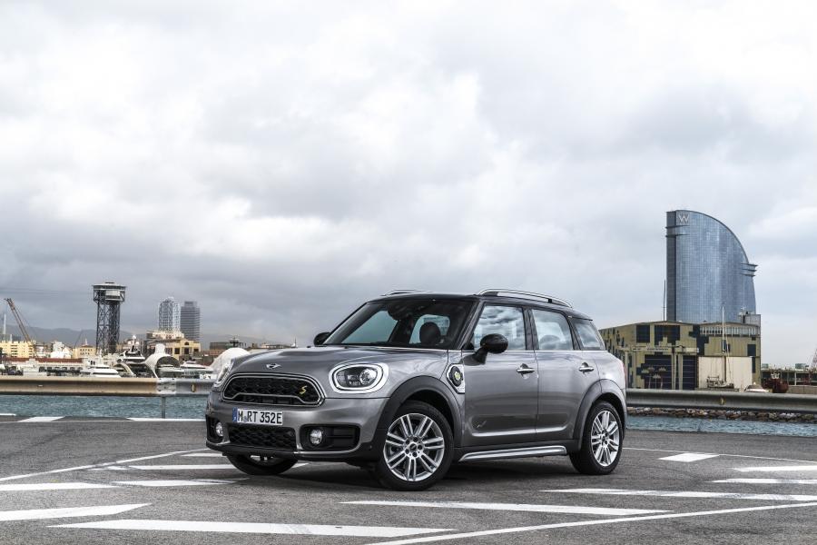  Mini Cooper S E Countryman ALL4 (F60) 2017 года  (WW) (фото 65 из 173)